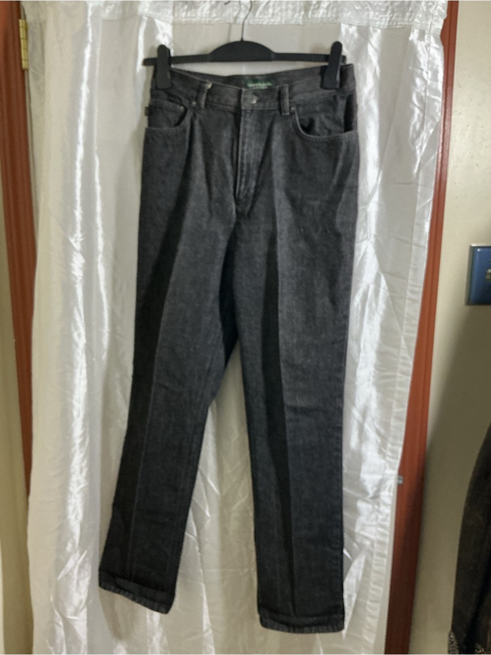 Ralph Lauren Women's Straight Leg Jeans in Charcoal Gray